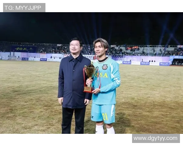 足球明星客串影视作品精彩瞬间合集大赏