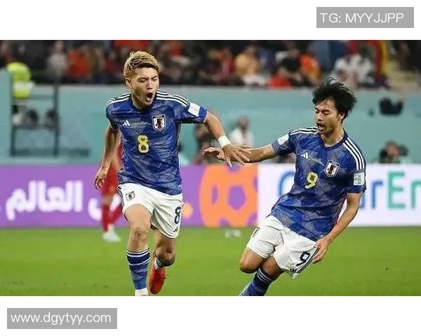 南京足球队的包夹战术解析与深度剖析如何影响比赛结果与球队表现 南京足球队的包夹战术解析与深度剖析如何影响比赛结果与球队表现